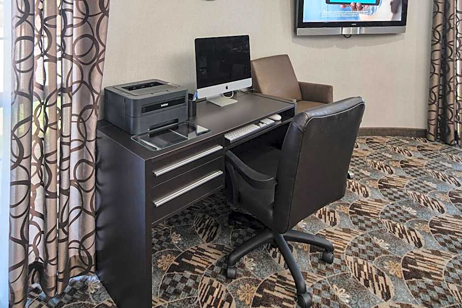 Holiday Inn Express Hotel & Suites Santa Clara By IHG