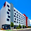 Radisson RED Miami Airport