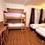 Slamba Hostel