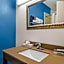 Sonesta Essential IAH Airport JFK Boulevard - Newly Renovated