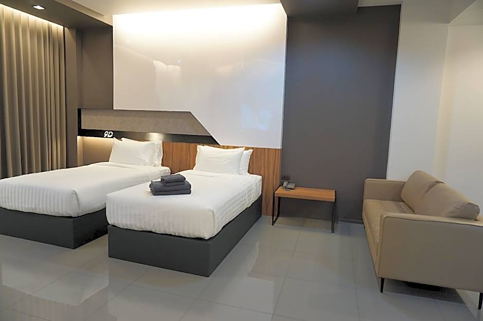 9D Sport Hotel