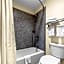 Best Western Delhi Inn