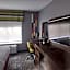 Hampton Inn By Hilton & Suites Pittsburgh New Stanton PA