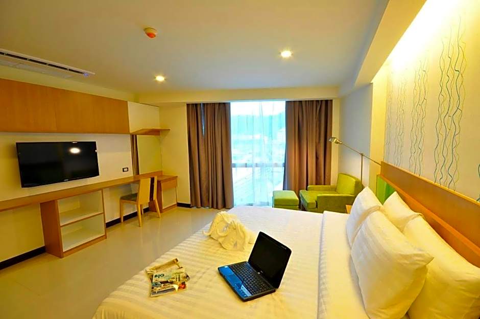42C The Chic Hotel