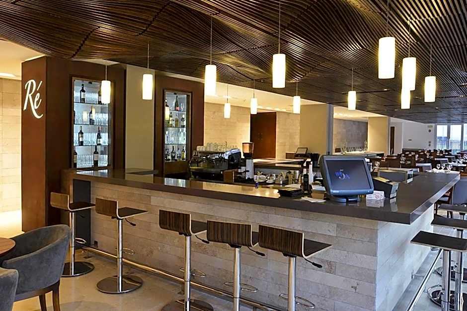 Radisson Blu Plaza El Bosque Santiago