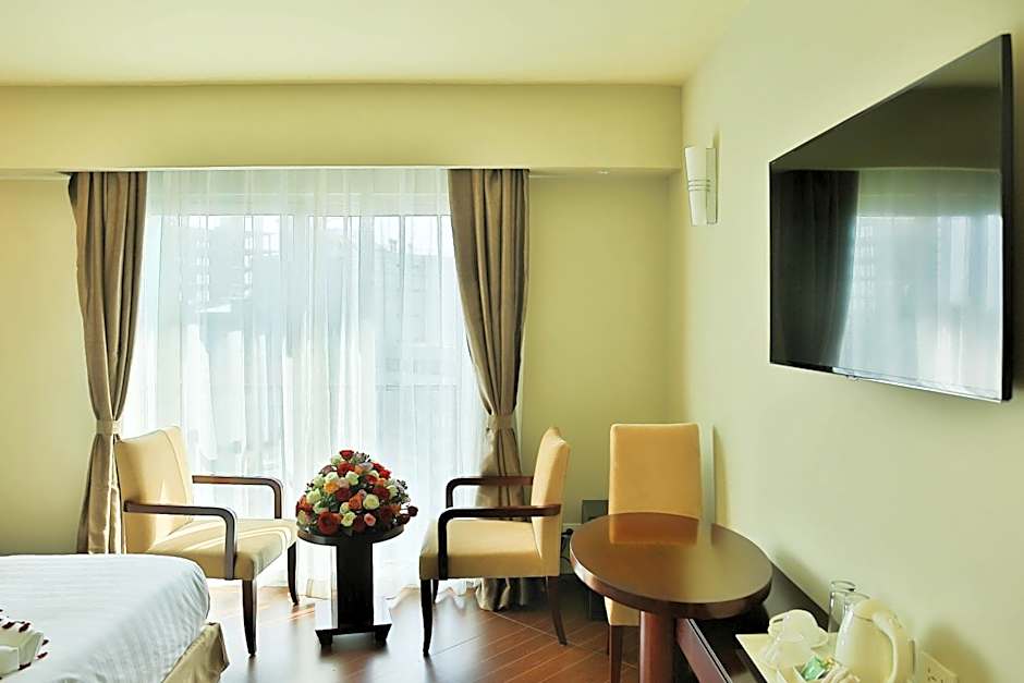 Magnolia hotel and conference center