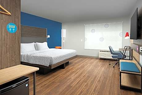 1 King Mobility Accessible Roll In Shower