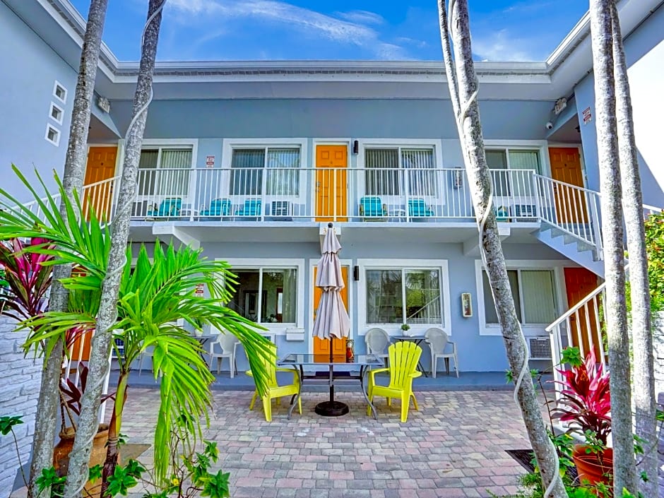 Beach Tide Motel