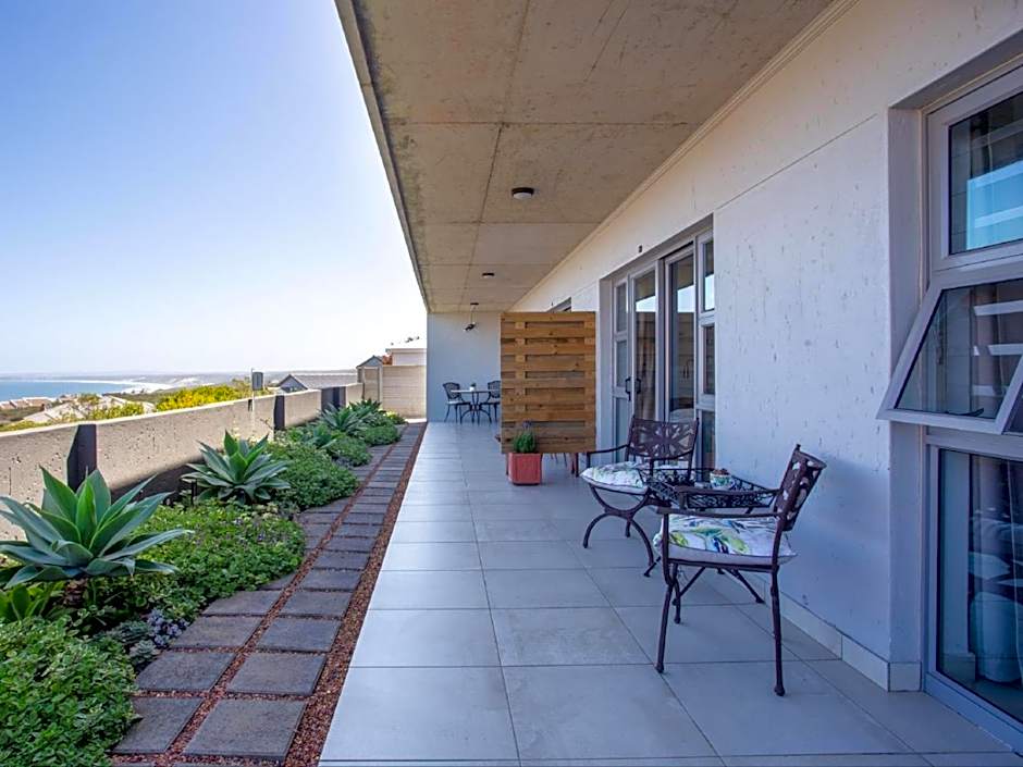 Erika27 Top B&B Choice