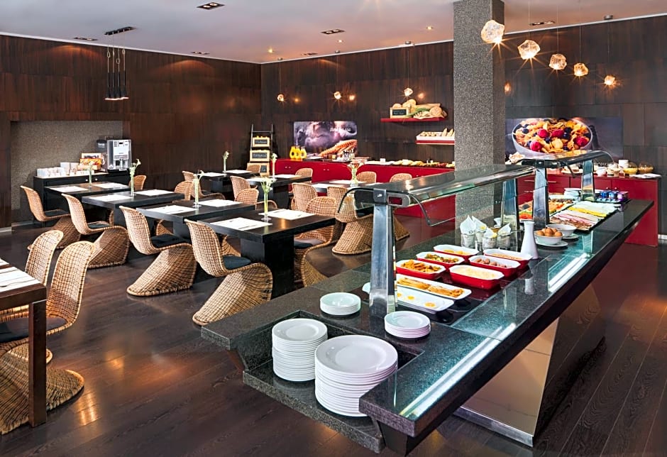 Barcelo Santa Cruz Contemporáneo