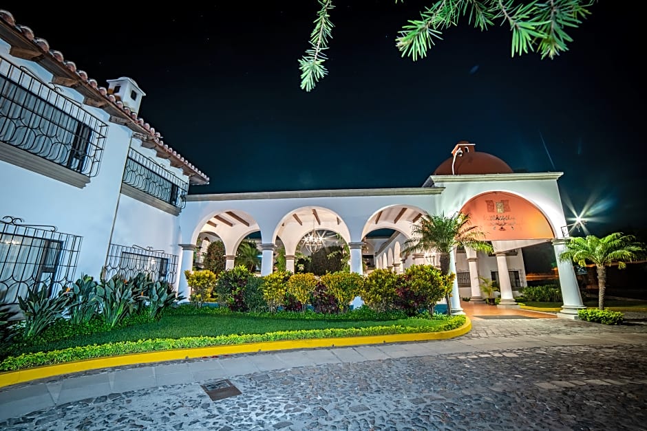 Soleil La Antigua Resort & Conference Center