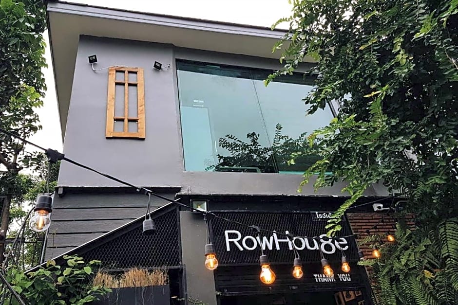 Rowhou8E Hostel Huahin