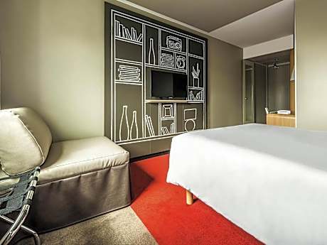 Standard Room with One Double Bed and One Single Bed