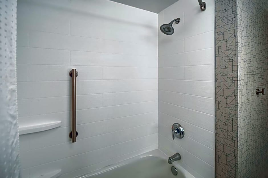 Holiday Inn Express & Suites Schererville By IHG