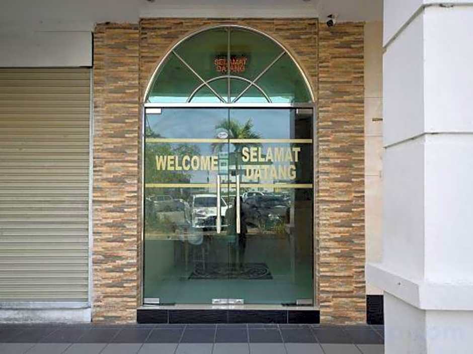 OYO 892 Hotel Grand Nadia