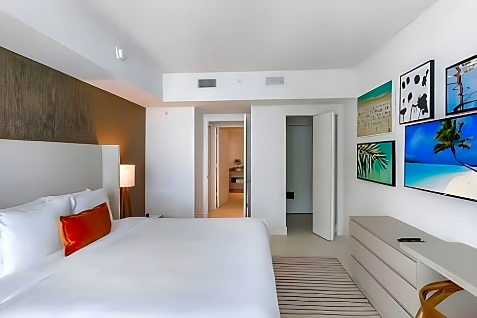 Hide Beach Residences