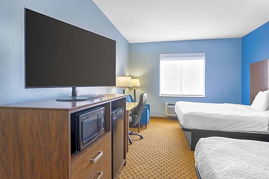 Best Western South Plains Inn & Suites