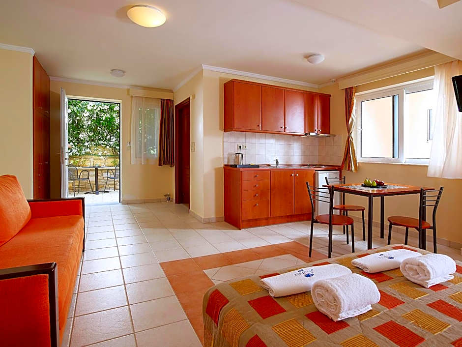 Avantis Suites Hotel