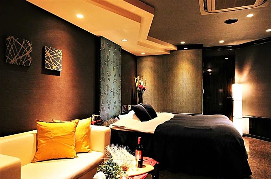 HOTEL O2 -全室人工ラドン温泉-Adult only