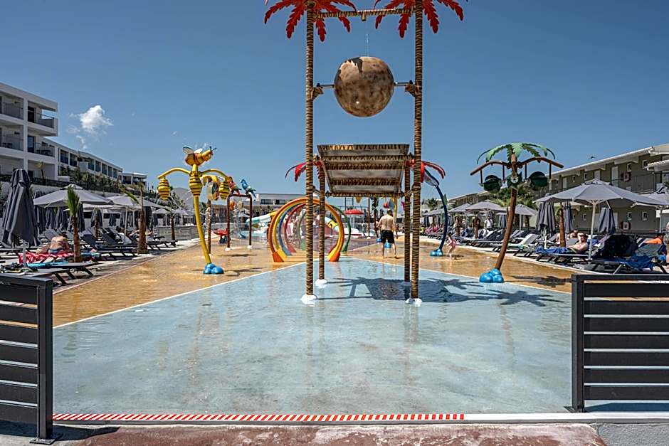 Caretta Paradise Resort & WaterPark