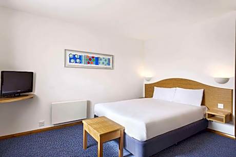 1 Double Bed, Mobility Accessible Room, Non-Smoking