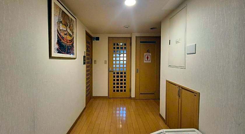Tokyo House Inn