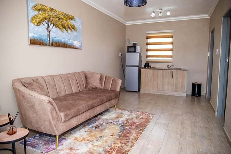 AndriMat Roadside Guest Lodge