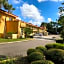 Days Inn by Wyndham Jacksonville Baymeadows