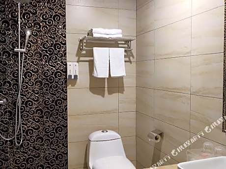 Jin-Tone Hotel