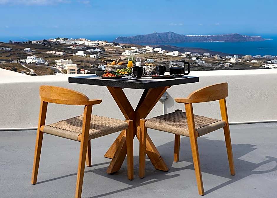 Arxegono Cave Houses Santorini