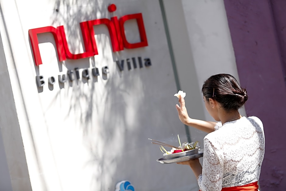 Nunia Boutique Private Villas