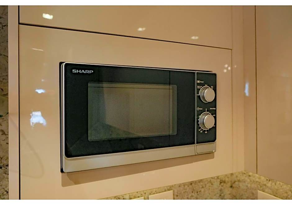 Furnished Apartment in Mall Of Arabia Towers , AEON