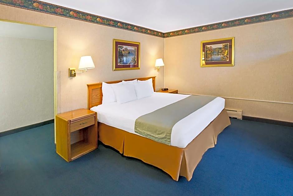 Travelodge by Wyndham Rapid City