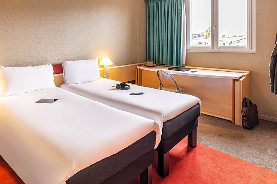 ibis Tarbes Odos