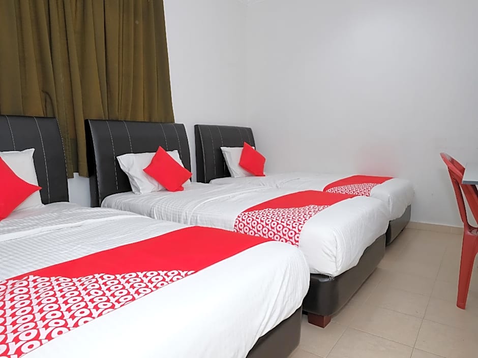 OYO 905 Hotel De'Light Villa