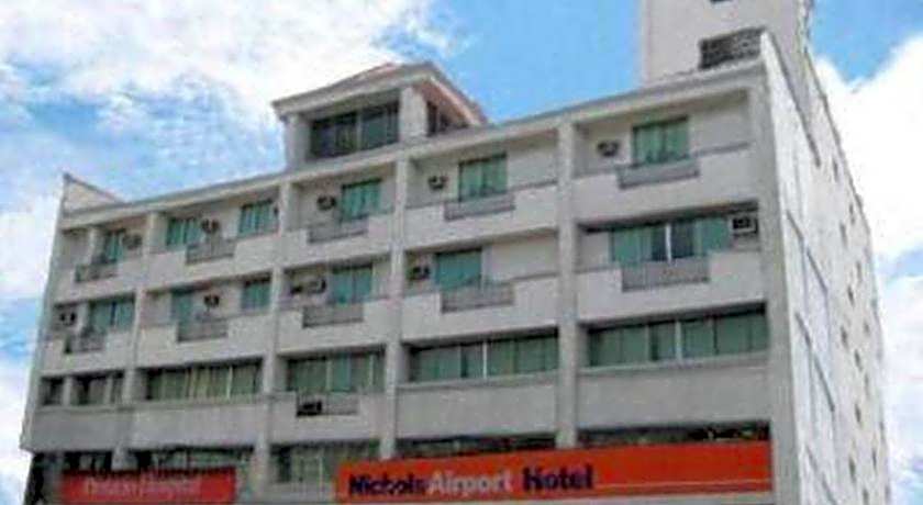 Nichols Airport Hotel