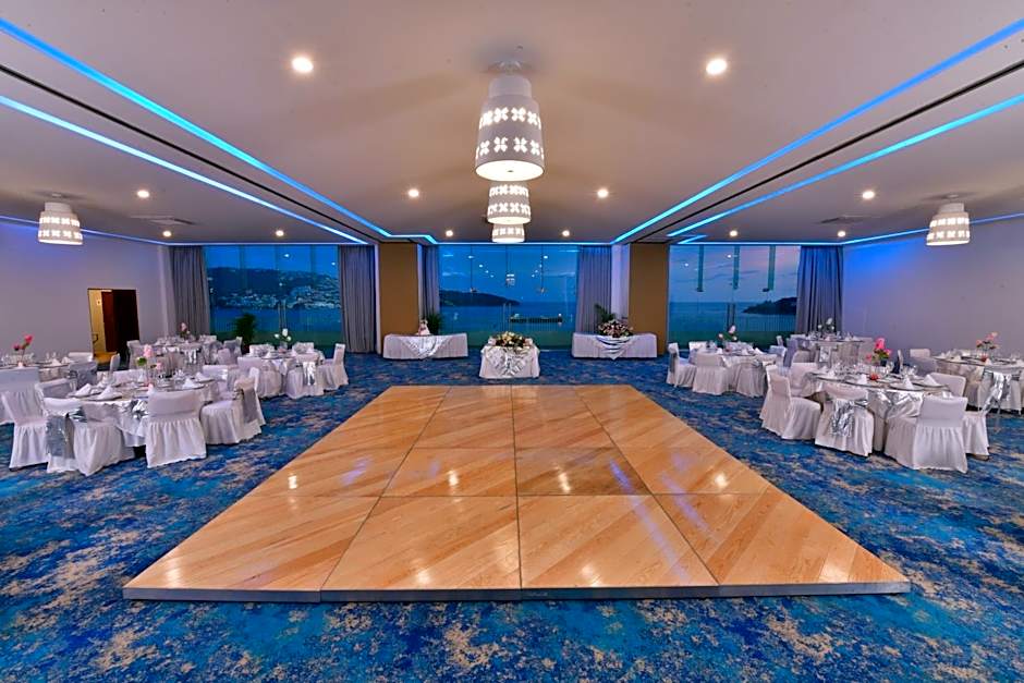 Krystal Beach Acapulco