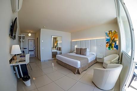 Superior King Room with Sea View