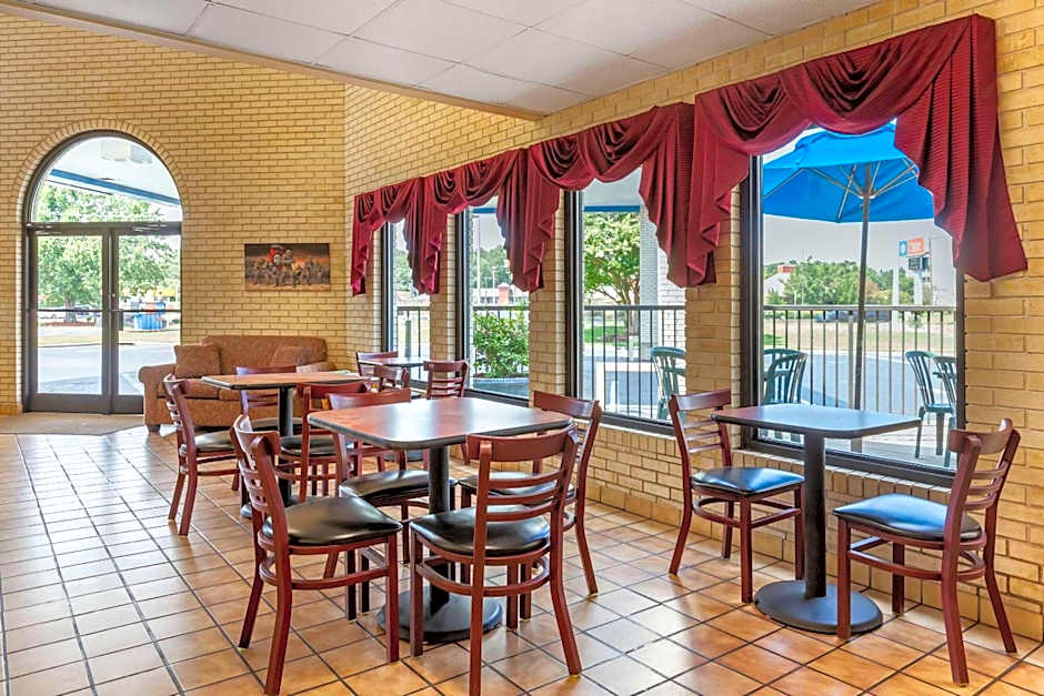 Econo Lodge Fayetteville