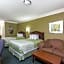 Days Inn & Suites by Wyndham Big Spring