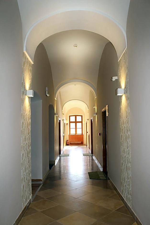 Gizella Hotel and Restaurant