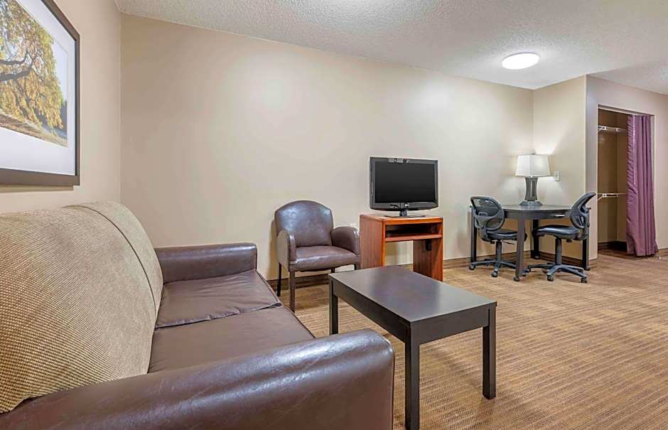 Studio 6 Extended stay Florence, KY - Meijer Dr./Cincinnati
