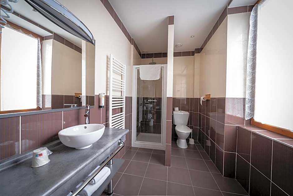 Logis hôtel Au Relais Nivernais