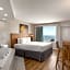 Radisson Beachfront Hotel - Panama City Beach
