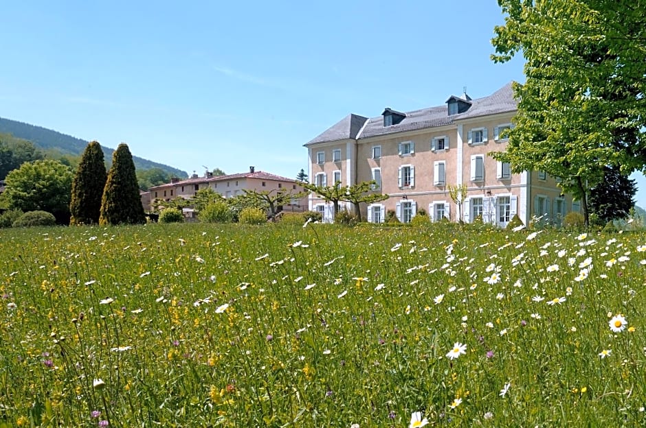 Chateau De Benac