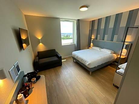 Superior Queen Room with Sofa Bed