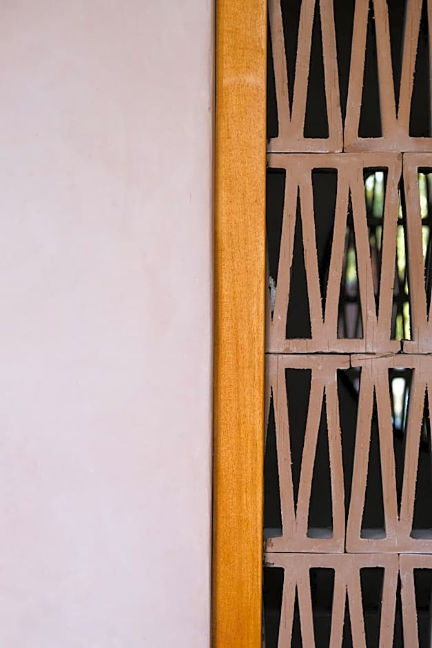 Birdcage 33 Hotel - Adult Only