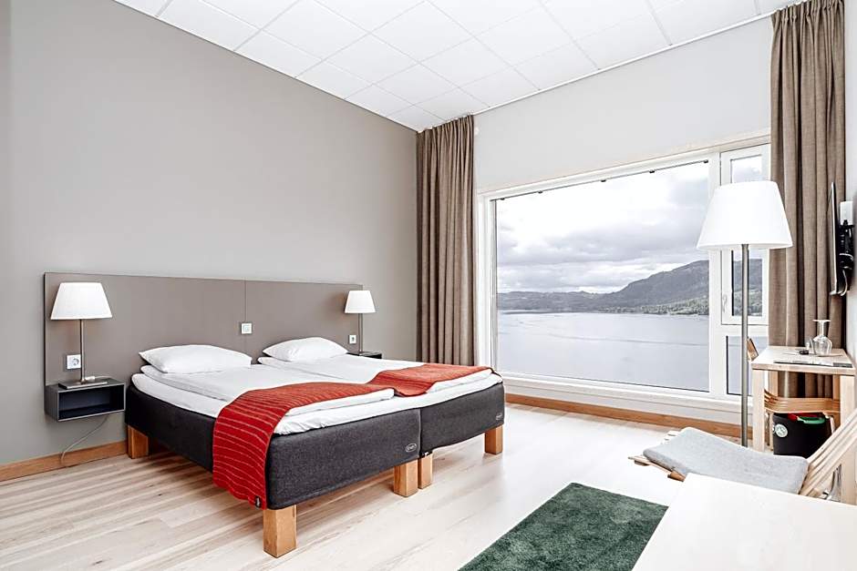 Wood Hotel by Frich's