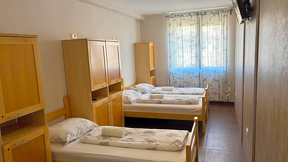 Hostel Moving