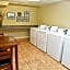 Holiday Inn Express & Suites COLUMBUS NORTH